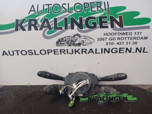 Used Steering column stalk Peugeot 607 (9D/U) 2.7 HDi V6 24V Price € 50,00 Margin scheme offered by Autosloperij Kralingen B.V.