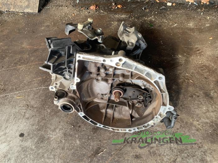 Gebrauchte Getriebe Citroen DS3 (SA) 1.2 12V PureTech 82 Preis € 99,98 Margenregelung angeboten von Autosloperij Kralingen B.V.
