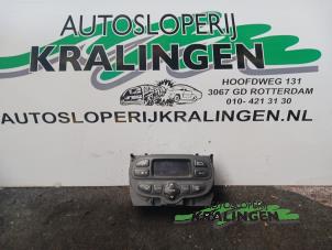 Używane Panel sterowania nagrzewnicy Citroen Xsara Picasso (CH) 1.6i 16V Cena € 25,00 Procedura marży oferowane przez Autosloperij Kralingen B.V.