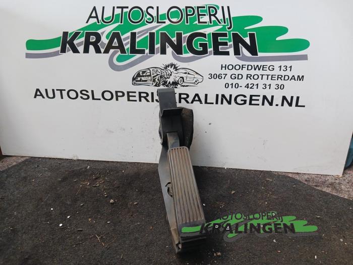 Begagnade Gaspedalsensor Mercedes E (W211) 3.0 E-280 CDI 24V Pris € 24,99 Marginaltabell erbjuds av Autosloperij Kralingen B.V.