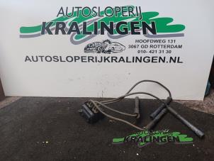 Usados Bobina Renault Twingo (C06) 1.2 16V Precio € 25,00 Norma de margen ofrecido por Autosloperij Kralingen B.V.