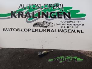 Used Door lock cylinder, left Seat Ibiza III (6L1) 1.4 16V 75 Price on request offered by Autosloperij Kralingen B.V.