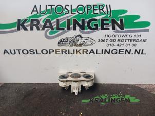 Używane Panel sterowania nagrzewnicy Opel Corsa D 1.4 16V Twinport Cena € 25,00 Procedura marży oferowane przez Autosloperij Kralingen B.V.