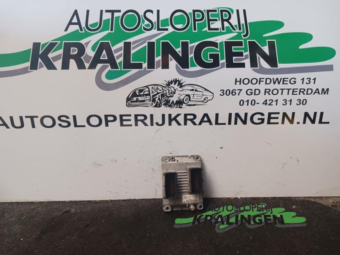 Used Engine management computer Opel Meriva (A) 1.4 16V Twinport Price € 100,00 Margin scheme offered by Autosloperij Kralingen B.V.