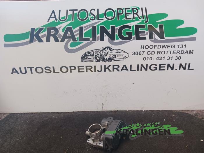 Gebrauchte Drosselklappengehäuse Citroen DS3 (SA) 1.2 12V PureTech 82 Preis € 50,00 Margenregelung angeboten von Autosloperij Kralingen B.V.