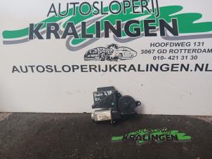 Used Door window motor Volkswagen Polo IV (9N1/2/3) 1.2 Price € 25,00 Margin scheme offered by Autosloperij Kralingen B.V.