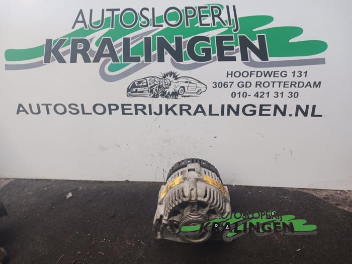 Begagnade Dynamo Renault Twingo (C06) 1.2 Pris € 50,00 Marginaltabell erbjuds av Autosloperij Kralingen B.V.