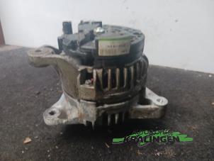 Dynamo van een Skoda Fabia (6Y5) 1.4i 2002