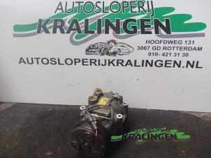 Usados Bomba de aire acondicionado Ford Ka I 1.3i Precio € 50,00 Norma de margen ofrecido por Autosloperij Kralingen B.V.