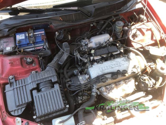 Motor from a Honda Civic (EJ/EK) 1.5i LS 16V 1999