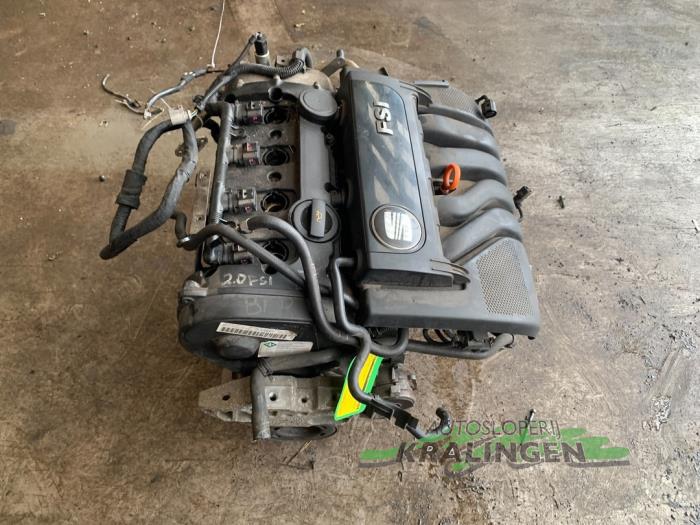 Engine from a Seat Toledo (5P2) 2.0 FSI 16V 2005