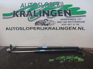 Used Set of tailgate gas struts Suzuki Wagon-R+ (RB) 1.3 16V Price € 40,00 Margin scheme offered by Autosloperij Kralingen B.V.