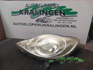 Used Headlight, left Peugeot 107 1.0 12V Price € 25,00 Margin scheme offered by Autosloperij Kralingen B.V.