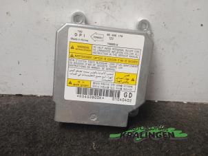 Airbagmodul från en Daewoo Kalos (SF48) 1.2 2004
