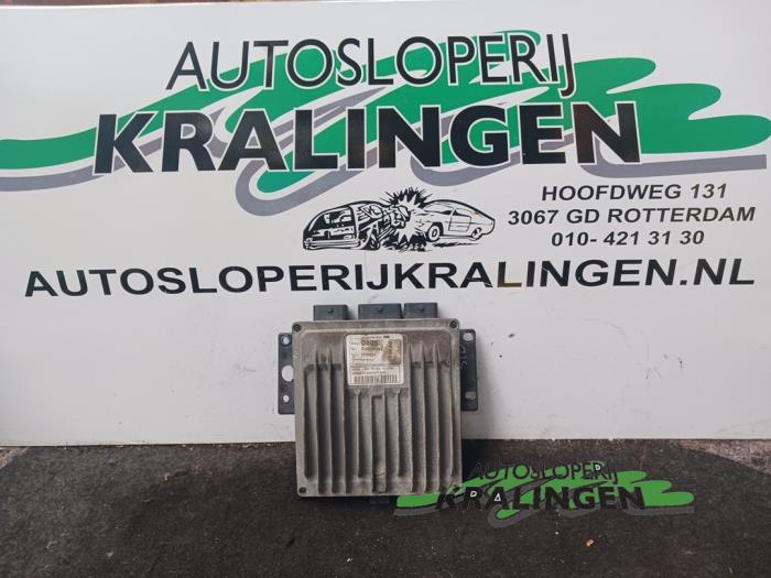 Used Engine management computer Renault Kangoo Express (FC) 1.5 dCi 60 Price € 50,00 Margin scheme offered by Autosloperij Kralingen B.V.