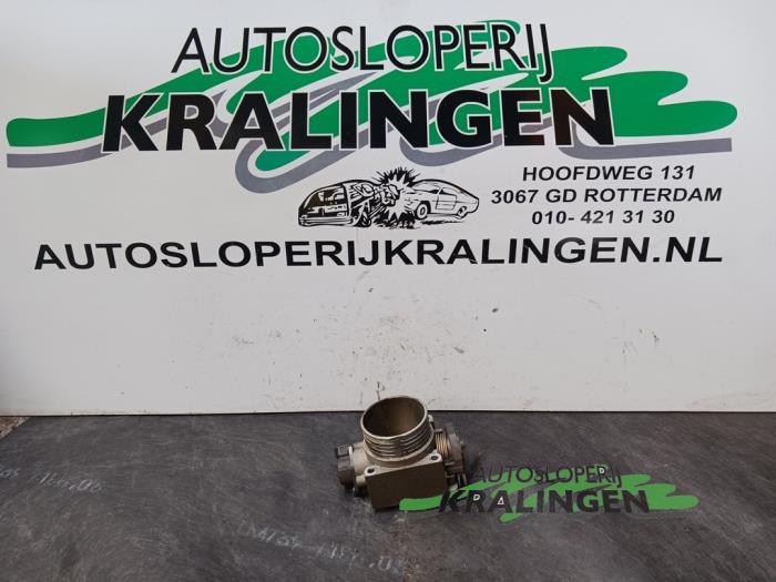 Gebrauchte Drosselklappengehäuse Volvo V40 (VW) 2.0 16V Preis € 19,99 Margenregelung angeboten von Autosloperij Kralingen B.V.