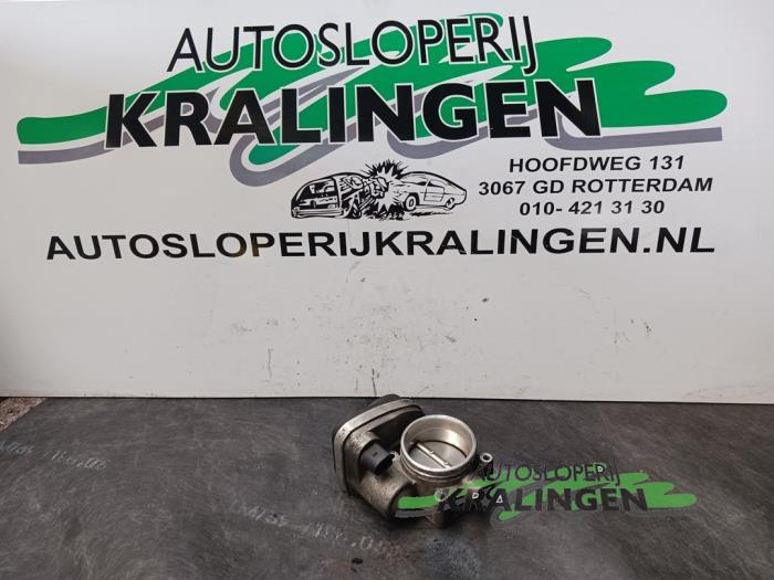Gebrauchte Drosselklappengehäuse BMW 3 serie Compact (E46/5) 316ti 16V Preis € 50,00 Margenregelung angeboten von Autosloperij Kralingen B.V.