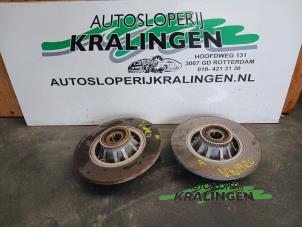 Used Rear wheel bearing Renault Trafic New (FL) 2.0 dCi 16V 90 Price € 100,00 Margin scheme offered by Autosloperij Kralingen B.V.
