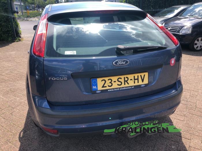 Parcel shelf Ford Focus 2 1.6 16V Autosloperij Kralingen B.V. Parcel shelf Ford Focus 2 1.6 16V Autosloperij Kralingen B.V.