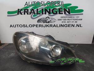 Used Headlight, right Volkswagen Golf VI (5K1) 1.2 TSI BlueMotion Price € 150,00 Margin scheme offered by Autosloperij Kralingen B.V.
