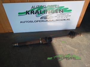 Used Front drive shaft, right Ford Focus 2 1.6 16V Price € 50,00 Margin scheme offered by Autosloperij Kralingen B.V.