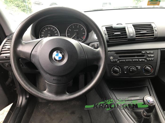 Airbag set + dashboard de un BMW 1 serie (E87/87N) 116i 1.6 16V 2006