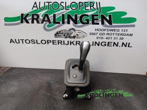 Used Automatic gear selector Opel Meriva 1.6 16V Price on request offered by Autosloperij Kralingen B.V.