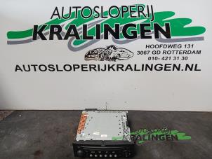 Used Radio CD player Peugeot 207 SW (WE/WU) 1.4 16V Vti Price on request offered by Autosloperij Kralingen B.V.