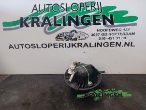 Usagé Moteur de ventilation chauffage BMW 1 serie (E87/87N) 116i 1.6 16V Prix € 75,00 Règlement à la marge proposé par Autosloperij Kralingen B.V.