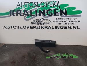 Used Seat heating switch BMW 1 serie (E87/87N) 116i 1.6 16V Price € 25,00 Margin scheme offered by Autosloperij Kralingen B.V.