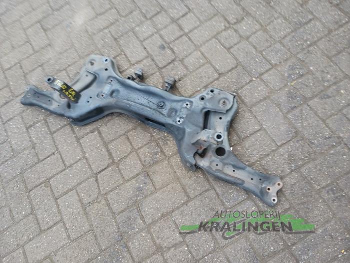 Used Subframe Volkswagen Polo V (6R) 1.2 TDI 12V BlueMotion Price € 100,00 Margin scheme offered by Autosloperij Kralingen B.V.