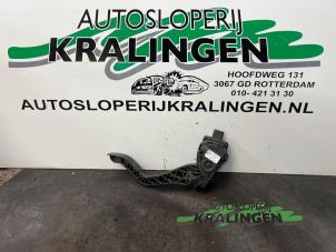 Used Accelerator pedal Peugeot 308 SW (4E/H) 1.6 VTI 16V Price € 25,00 Margin scheme offered by Autosloperij Kralingen B.V.