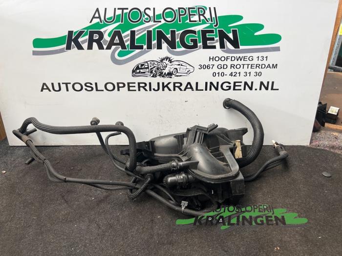Gebrauchte Ansaugbrugge Peugeot 207 SW (WE/WU) 1.4 16V Vti Preis € 35,00 Margenregelung angeboten von Autosloperij Kralingen B.V.