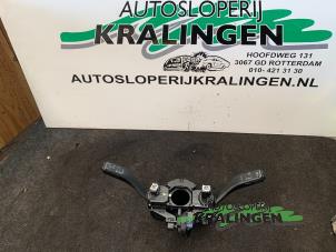 Usagé Commodo d'essuie glace Volkswagen Golf V (1K1) 1.4 FSI 16V Prix € 40,00 Règlement à la marge proposé par Autosloperij Kralingen B.V.
