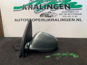 Usagé Rétroviseur gauche Volkswagen Golf V (1K1) 1.4 FSI 16V Prix € 50,00 Règlement à la marge proposé par Autosloperij Kralingen B.V.