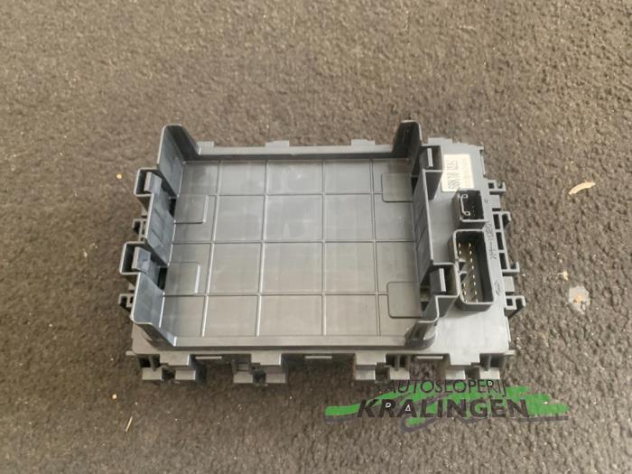 Fuse box Suzuki Alto 1.0 12V 68K10 SUZUKI