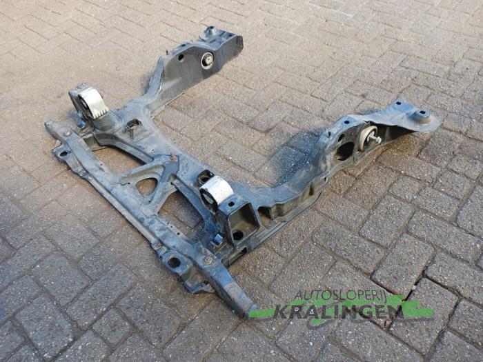 Used Subframe Mercedes B (W245) 1.5 B-160 16V Price € 150,00 Margin scheme offered by Autosloperij Kralingen B.V.
