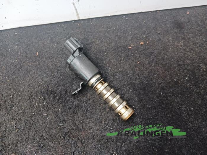 Camshaft adjuster from a Kia Picanto (TA) 1.0 12V 2011