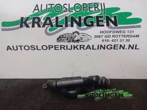 Used Air intake hose Ford Focus 2 1.6 TDCi 16V 110 Price on request offered by Autosloperij Kralingen B.V.