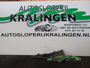 Used Rear bumper bracket, left Toyota Aygo (B10) 1.0 12V VVT-i Price € 25,00 Margin scheme offered by Autosloperij Kralingen B.V.