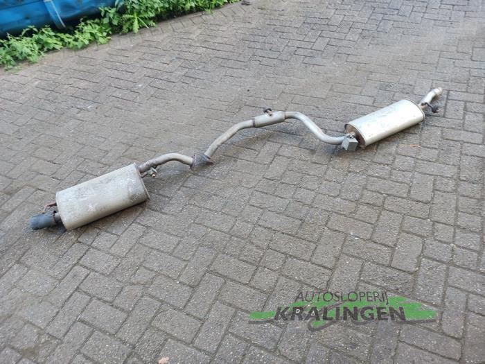 Gebrauchte Auspuff Enddämpfer Volvo V40 (VW) 1.8 16V Preis € 50,00 Margenregelung angeboten von Autosloperij Kralingen B.V.