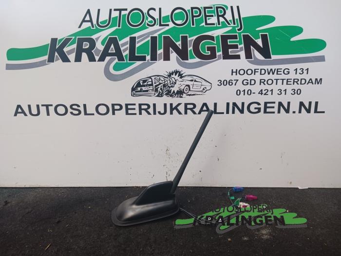 Używane Antena Volkswagen Polo V (6R) 1.2 TDI 12V BlueMotion Cena € 50,00 Procedura marży oferowane przez Autosloperij Kralingen B.V.