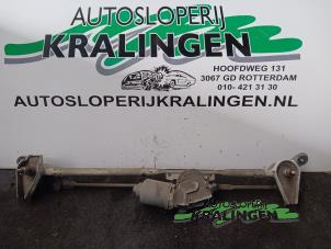 Gebrauchte Scheibenwischermotor + Mechanik Daihatsu Materia 1.5 16V Preis € 50,00 Margenregelung angeboten von Autosloperij Kralingen B.V.