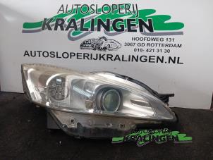 Używane Reflektor prawy Peugeot 508 SW (8E/8U) 1.6 HDiF 16V Cena € 700,00 Procedura marży oferowane przez Autosloperij Kralingen B.V.