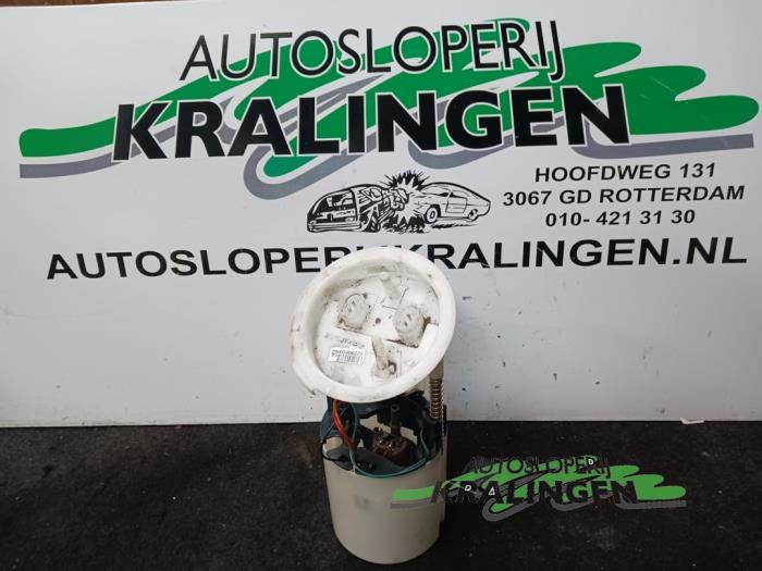 Gebrauchte Benzinpumpe BMW 1 serie (E87/87N) 116i 1.6 16V Preis € 24,97 Margenregelung angeboten von Autosloperij Kralingen B.V.