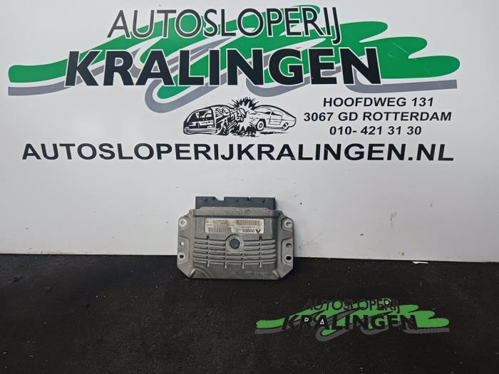 Used Engine management computer Renault Megane II (BM/CM) 2.0 16V Price € 49,99 Margin scheme offered by Autosloperij Kralingen B.V.