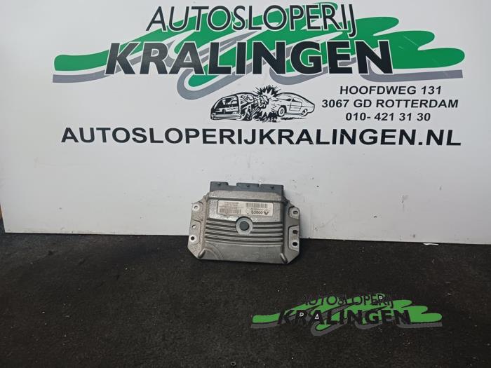 Used Engine management computer Renault Megane II (BM/CM) 1.6 16V Price € 39,99 Margin scheme offered by Autosloperij Kralingen B.V.