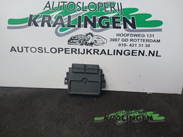 Used Engine management computer Renault Kangoo Express (FC) 1.9 D 55 Price € 124,99 Margin scheme offered by Autosloperij Kralingen B.V.