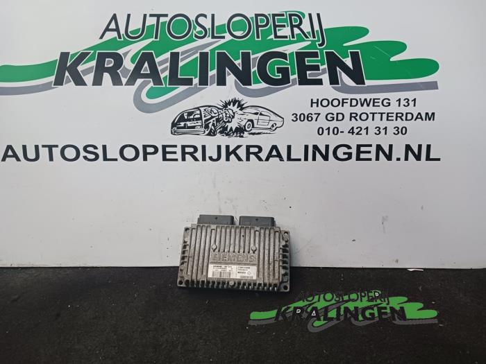 Used Automatic gearbox computer Renault Megane (BA) 2.0i ,Autom. Price € 104,99 Margin scheme offered by Autosloperij Kralingen B.V.