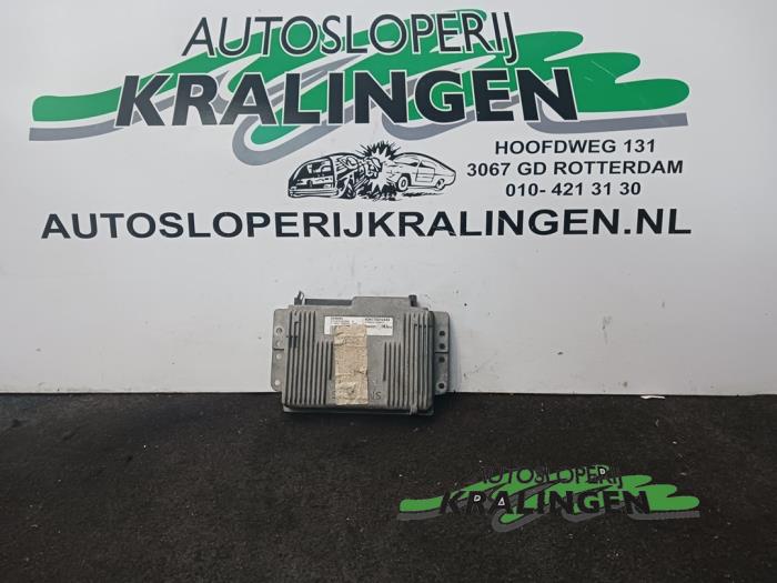Used Engine management computer Renault Megane (BA) 2.0i ,Autom. Price € 99,99 Margin scheme offered by Autosloperij Kralingen B.V.